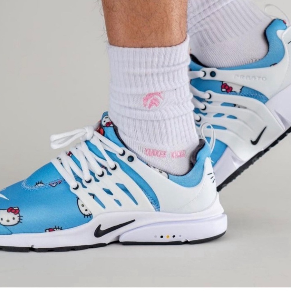 NWOB Nike Air Presto x Hello Kitty Men’s 10/Women’s 11.5 - Picture 3 of 14